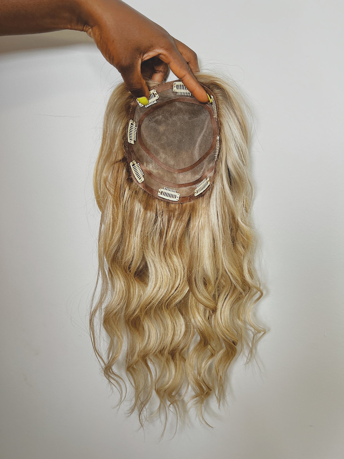 18 Inches Medium Topper - Ash gold with Brown Highlights