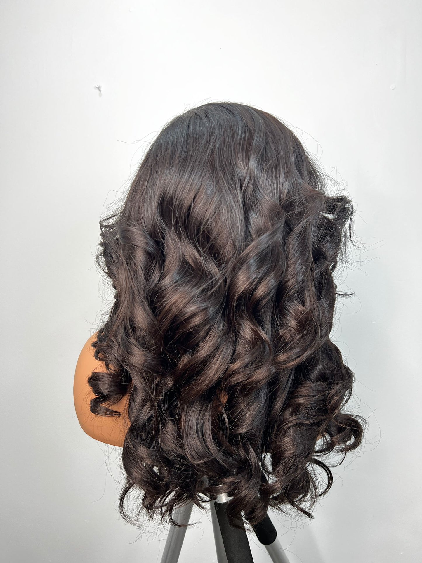 Elin Bounce 14 Inches with a matching 6x6 closure