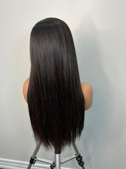 Elim silky 20 Inches 300grams with 6x6 Closure