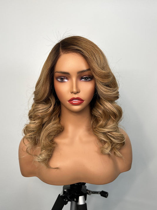 Lily waves 16 Inches 300g with 5x5 HD closure