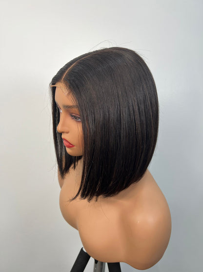 Pearl Edgy Bob 10 Inches with a matching 2x6 Long Closure